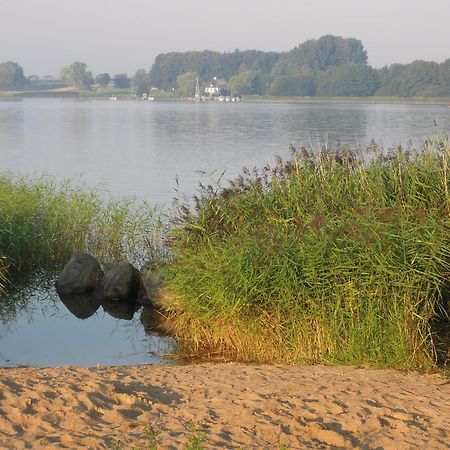 Schlei Resort Marina Huelsen Kosel Εξωτερικό φωτογραφία